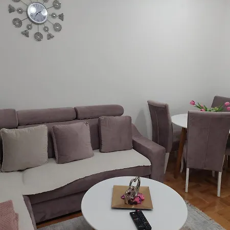 Sunrise شقة بانيا لوكا